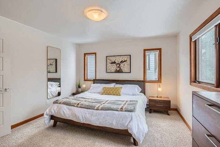 Room 15 of 34