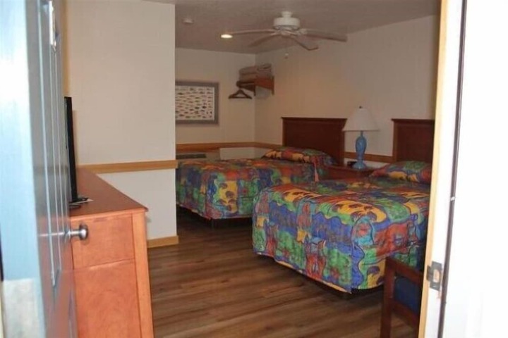 Room 34 of 58