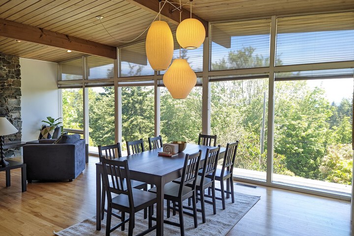 Seattle Vacation Home - Lake Forest Park