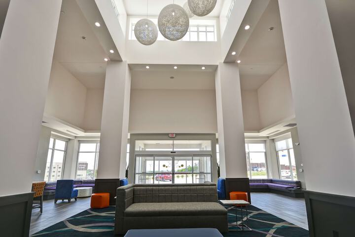 Hotel Interior 11 of 33