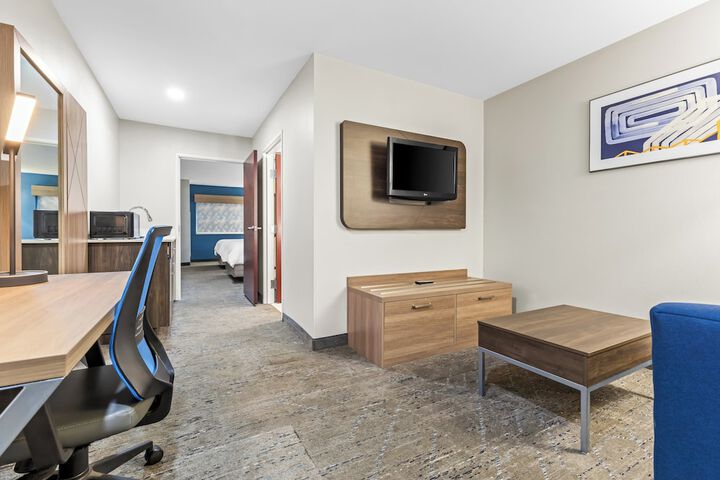 Holiday Inn Express Hotel & Suites FLORENCE NORTHEAST by IHG
