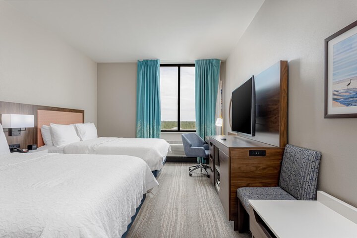 Hampton Inn & Suites Orange Beach / Gulf Front