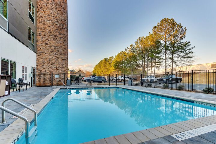 Pool 12 of 79