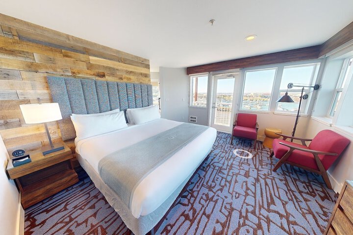 Room 90 of 138