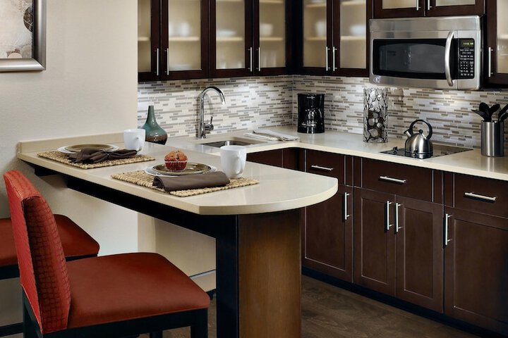 Staybridge Suites Tysons - McLean by IHG