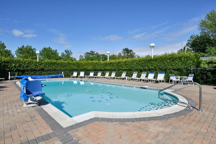 Pool 15 of 72