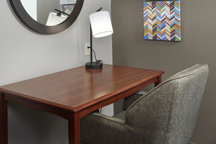 Hampton Inn & Suites Holly Springs