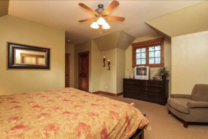 Discovery Chalet 164 - Three Bedroom Chalet