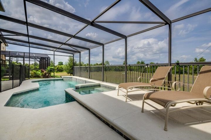Pool 2 of 25