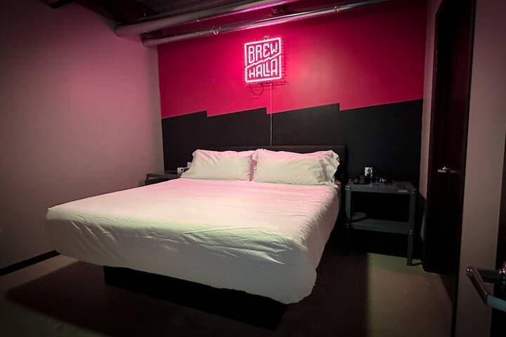 Room 28 of 45