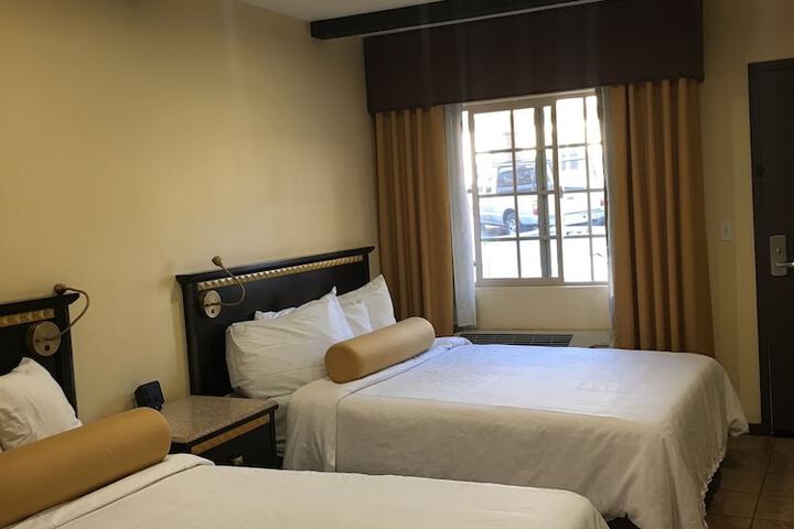 Room 31 of 66