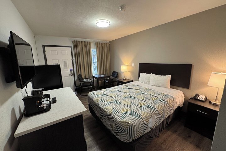 Studio 6 Suites Vancouver Wa - Waterfront