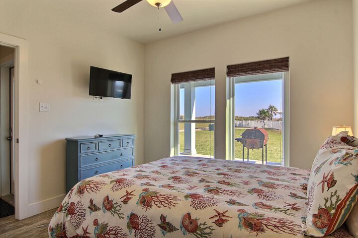 Room 17 of 34