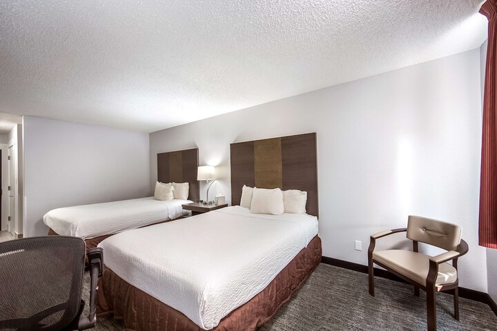 Red Lion Inn & Suites Grants Pass