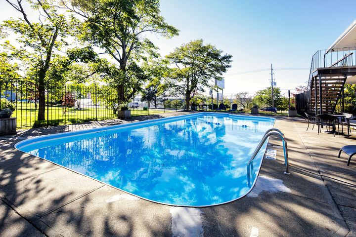 Pool 3 of 15