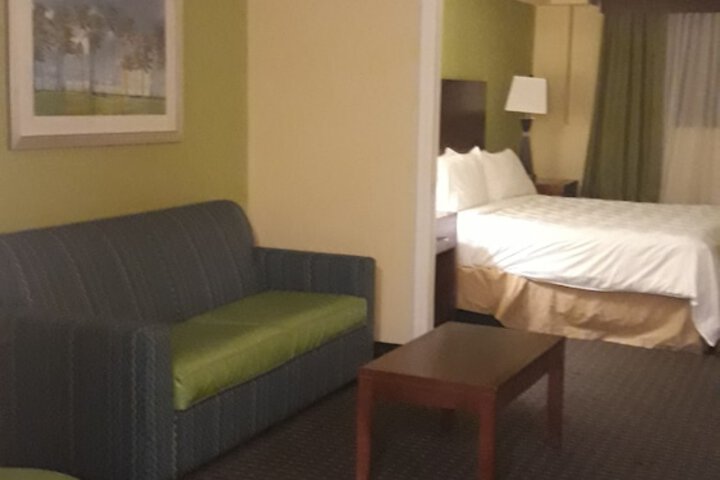 Room 43 of 75