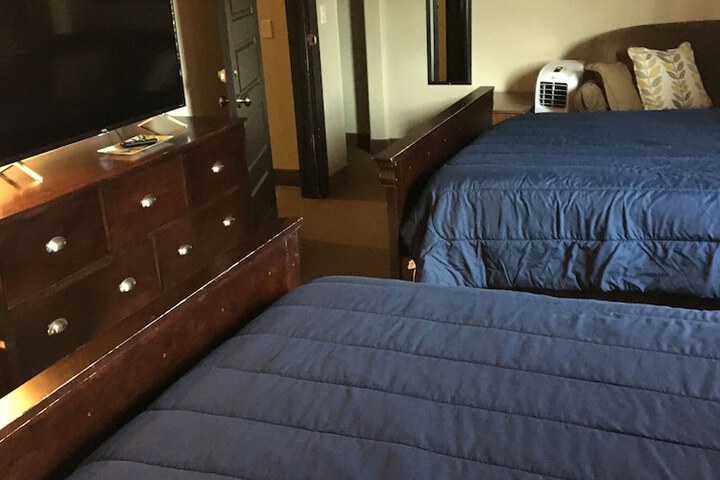Room 38 of 41