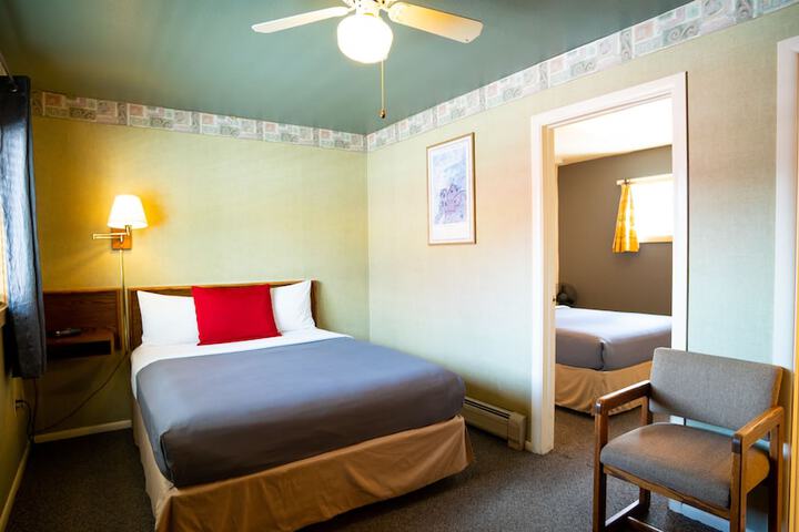 Room 38 of 67
