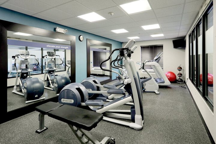 Hampton Inn & Suites Parsippany / North