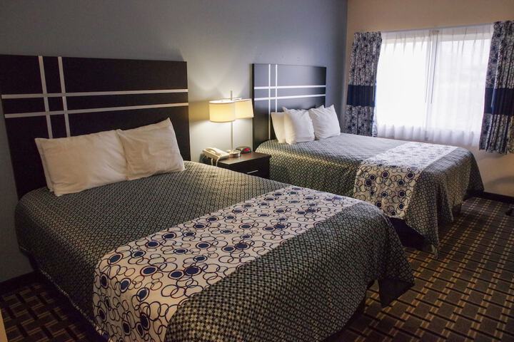 Room 4 of 30