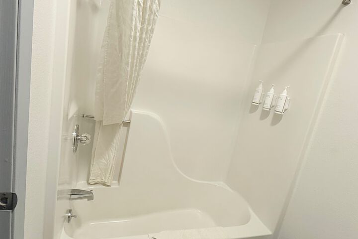 Travelodge by Wyndham Lamoni