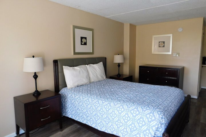 Room 30 of 42