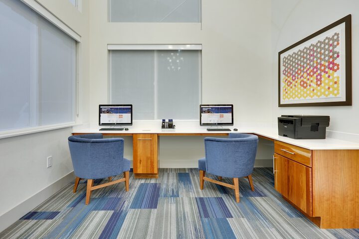 Holiday Inn Express Hotel & Suites Scottsbluff-Gering by IHG