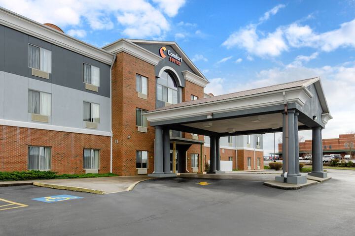Hotel 2 of 58