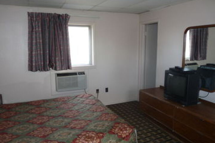 Manor Motel