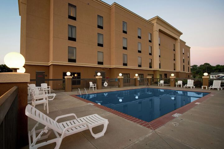 Pool 3 of 28