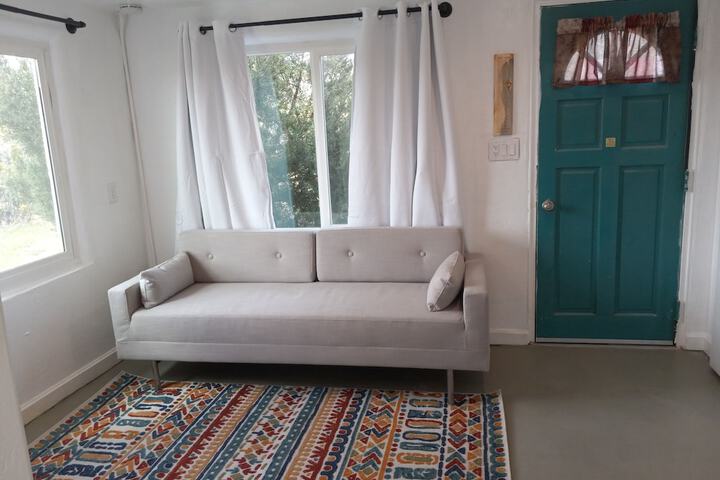 Room 30 of 38