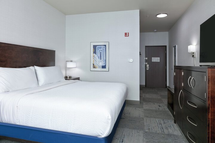 Room 48 of 72