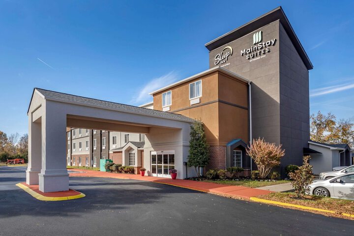Hotel 2 of 28