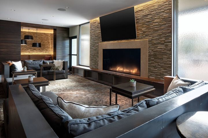 Hotel Interior 12 of 70