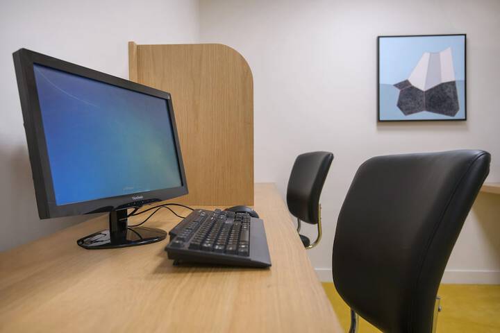 Business Center 102 of 103