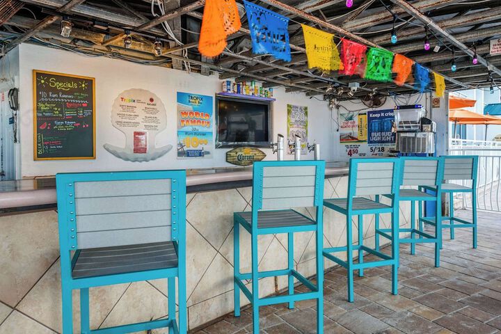 Dolphin Sands Clearwater Beach an Ascend Collection Hotel