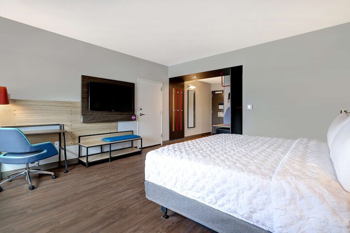 Room 29 of 52