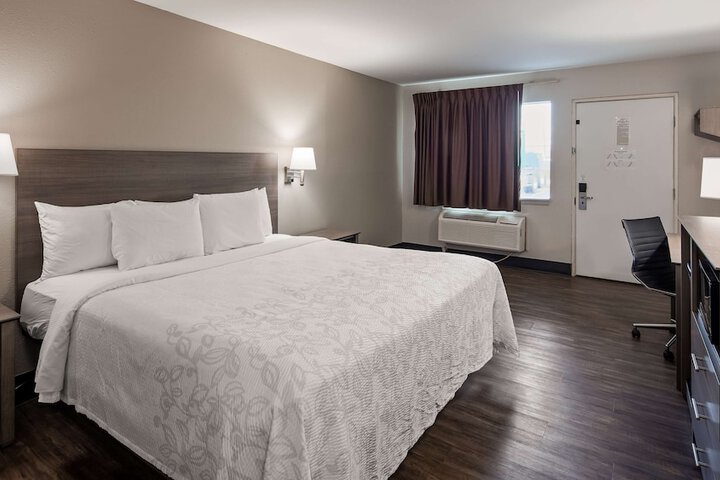 Room 17 of 23