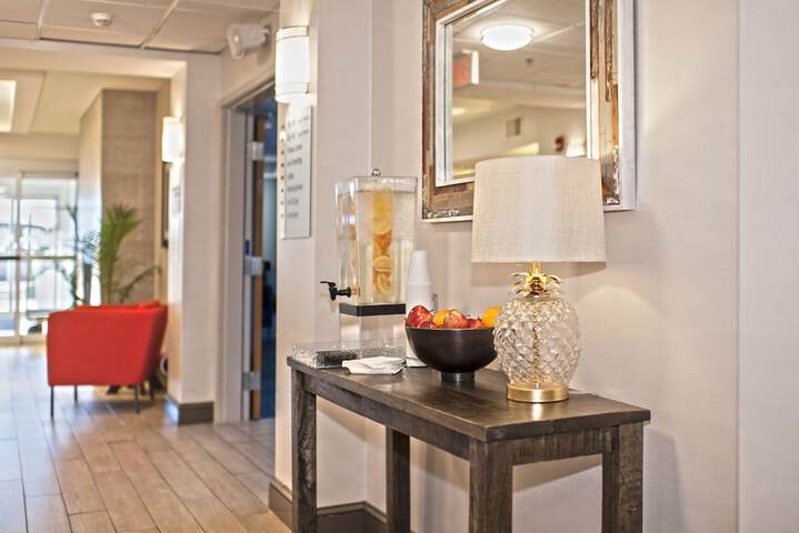 Holiday Inn Express Hotel & Suites Chanhassen by IHG