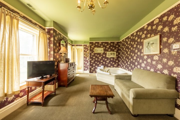 Room 78 of 112