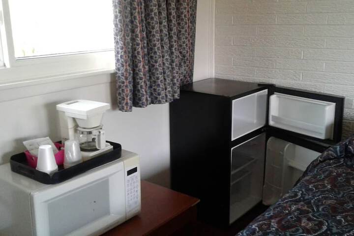 Room 6 of 6