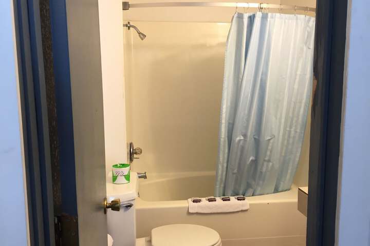 Room 18 of 26