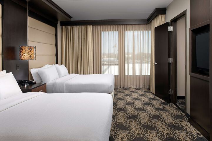 Room 15 of 39