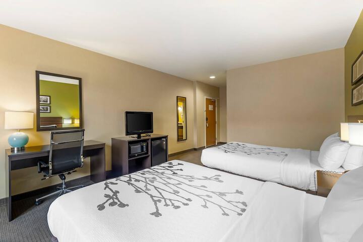 Sleep Inn & Suites Redmond