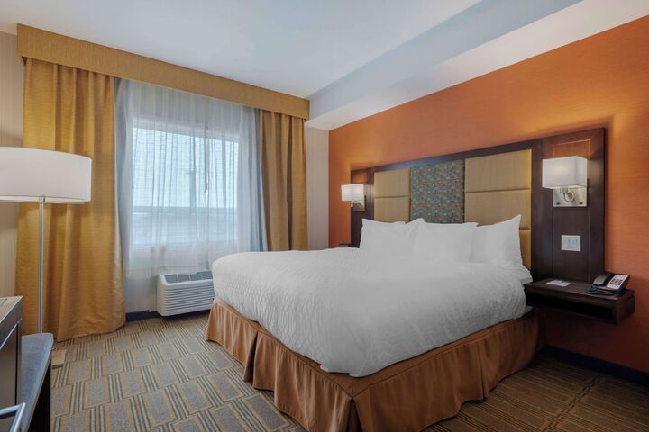 Best Western Plus Chateau Fort St. John