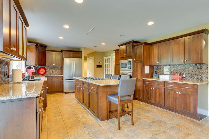 Warwick Vacation Rental w / Private Yard & Fire Pit
