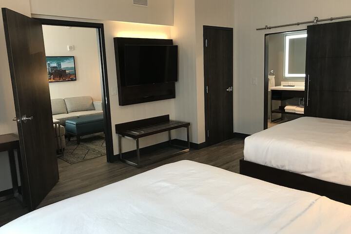 Embassy Suites by Hilton Plainfield Indianapolis Airport