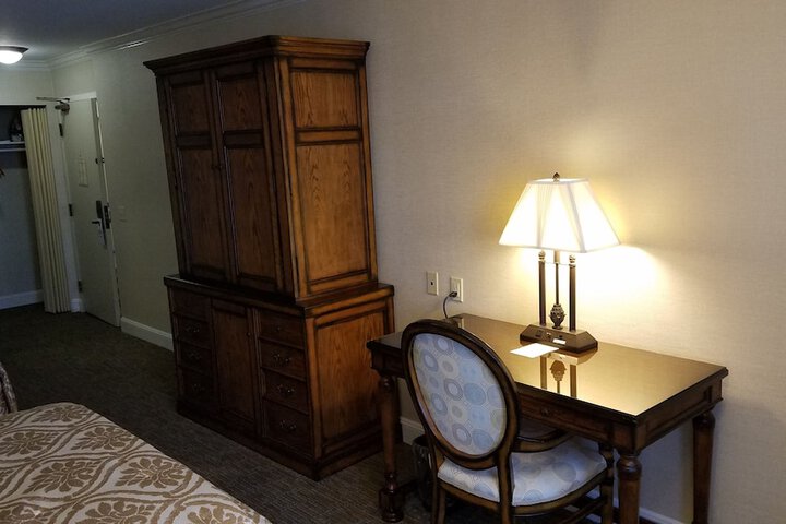 Room 29 of 62