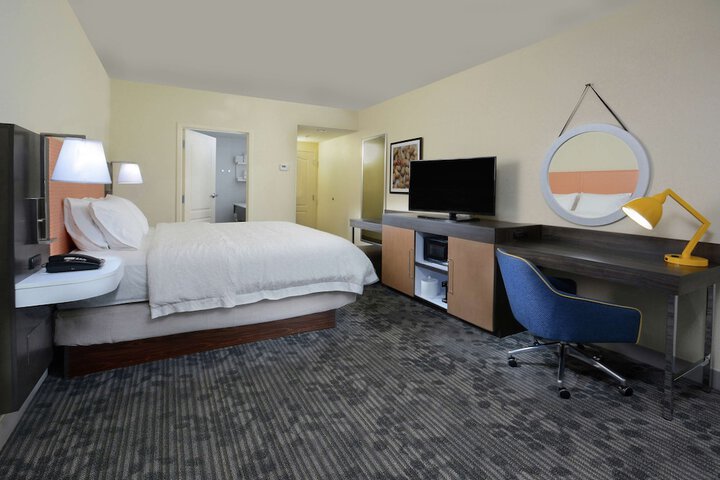 Room 10 of 54