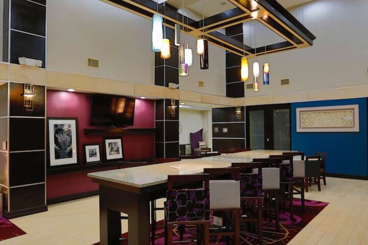Hotel Interior 10 of 48